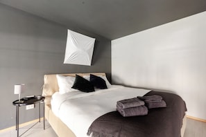 Basic Apartment, 1 Double Bed with Sofa bed