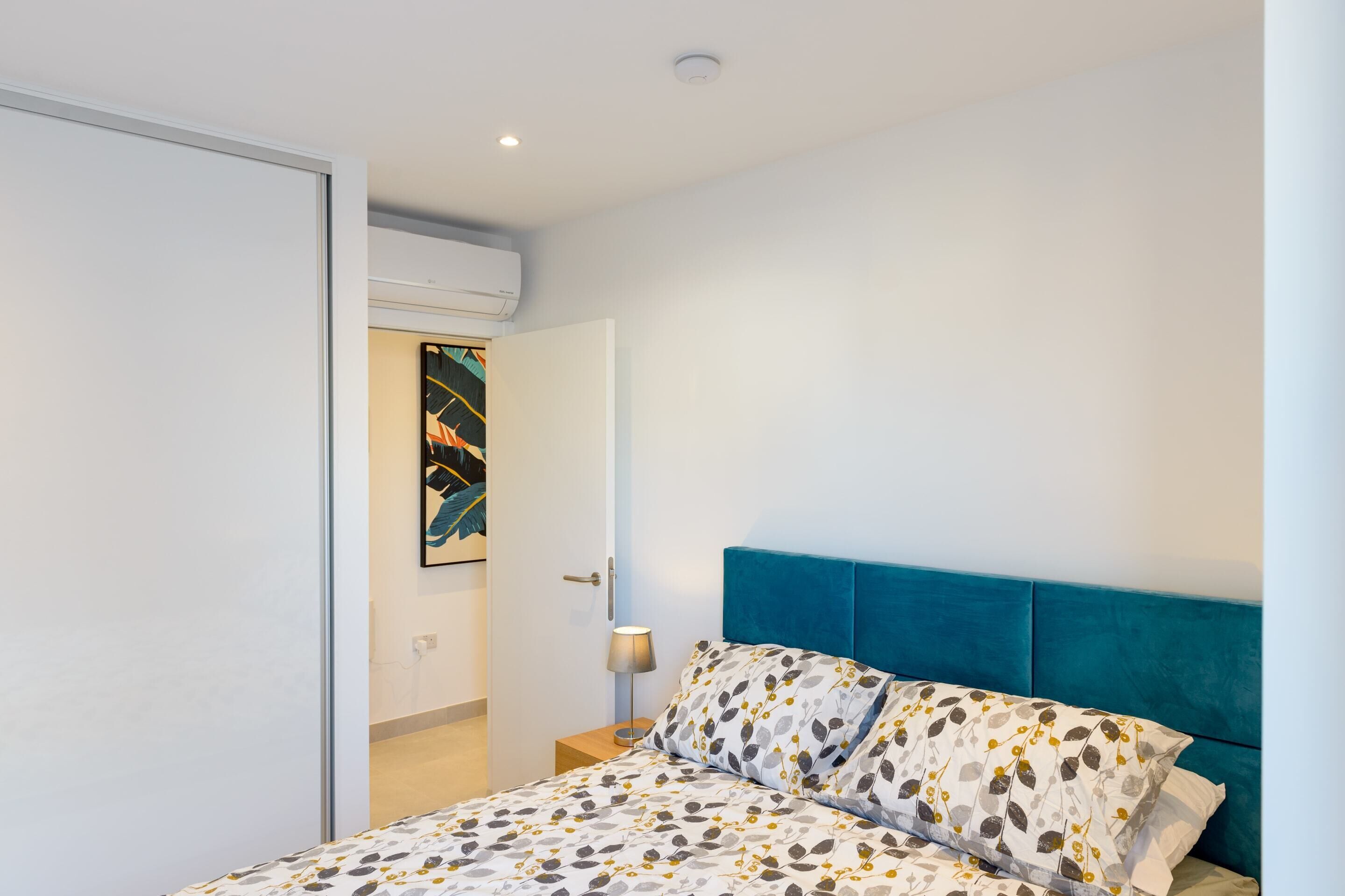 Brand New Luxury 2 Beds Apartment at The Residence-hosted by Sweetstay