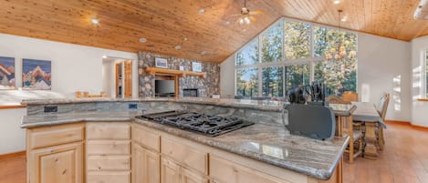 Huisje, Meerdere bedden, bubbelbad, uitzicht op bergen (The Lodge on Oaxaco) | Privรฉkeuken | Een koelkast, een microgolfoven, een koffiezetapparaat/waterkoker