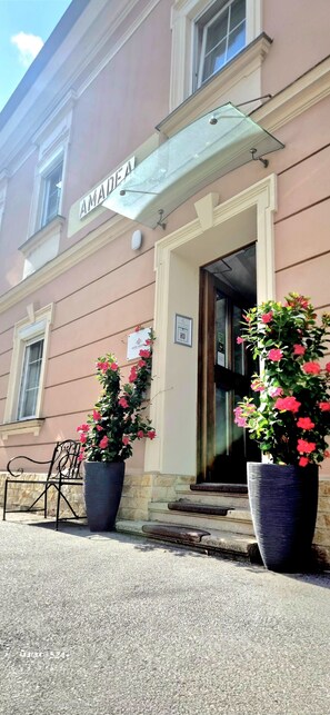 Property entrance - AMADEA - Cityhotel Salzburg (Salzburg)