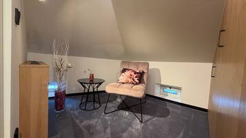 Economy Double Room, Non Smoking, Refrigerator | Individually furnished, desk, free WiFi, bed sheets