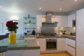 Fridge, dishwasher, electric kettle, toaster