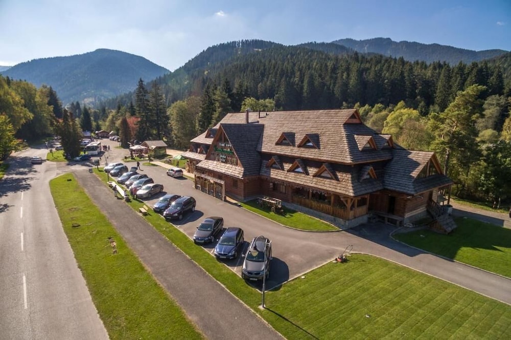 Hotel Strachanovka image