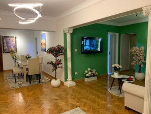 Grand Apartment | In-room dining