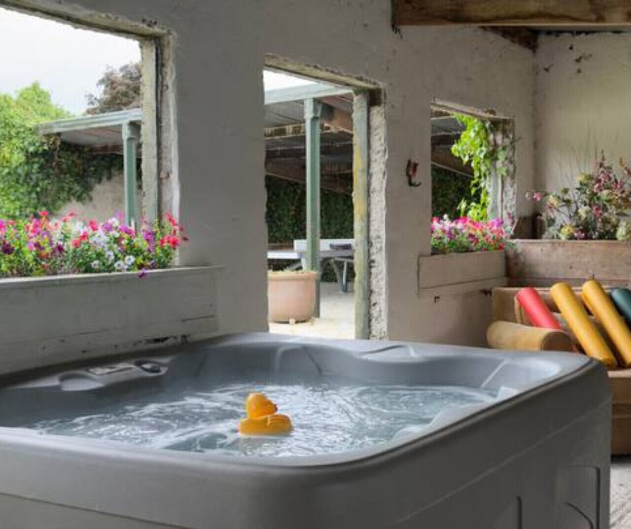 Tina de hidromasaje interior