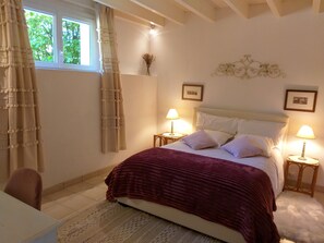 3 Schlafzimmer, Reisekinderbett, WLAN, Bettwäsche