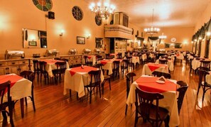 Dining - Palace Hotel de Caxambu (Caxambu)