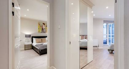 Stunning 2 Bed-hosted by Sweetstay