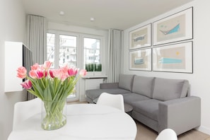 Living room - City Apartment Pa?ska by Renters (Warsaw)