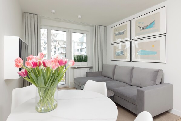 Living room - City Apartment Pa?ska by Renters (Warsaw)
