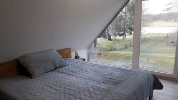 1 chambre, bureau, Wi-Fi gratuit, draps fournis