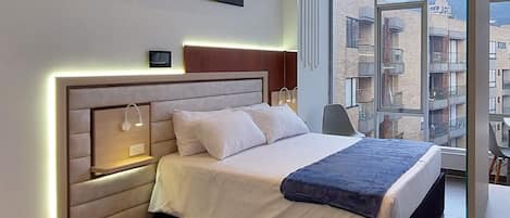 1 bedroom, desk, iron/ironing board, free WiFi