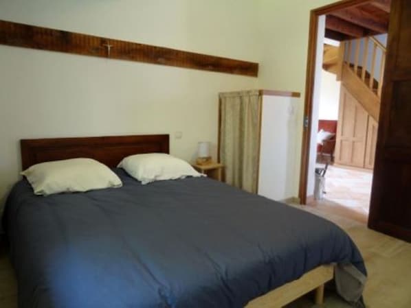 2 slaapkamers, wifi, beddengoed