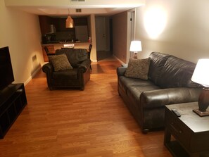 智能电视、壁炉