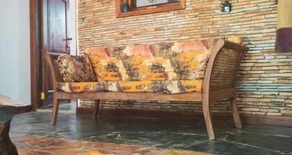 Waterfall Bed & Breakfast Mountain Getaway