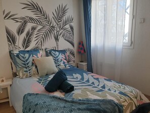 2 bedrooms, WiFi, bed sheets