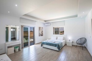 6 chambres, Wi-Fi, draps fournis