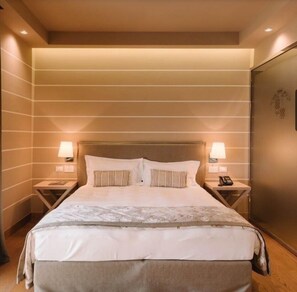 Individually furnished, desk, laptop workspace, bed sheets - Otilia belstaybunq (Rome)