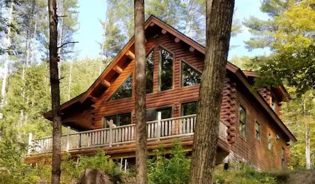 Exterior. Bear Creek Cabin