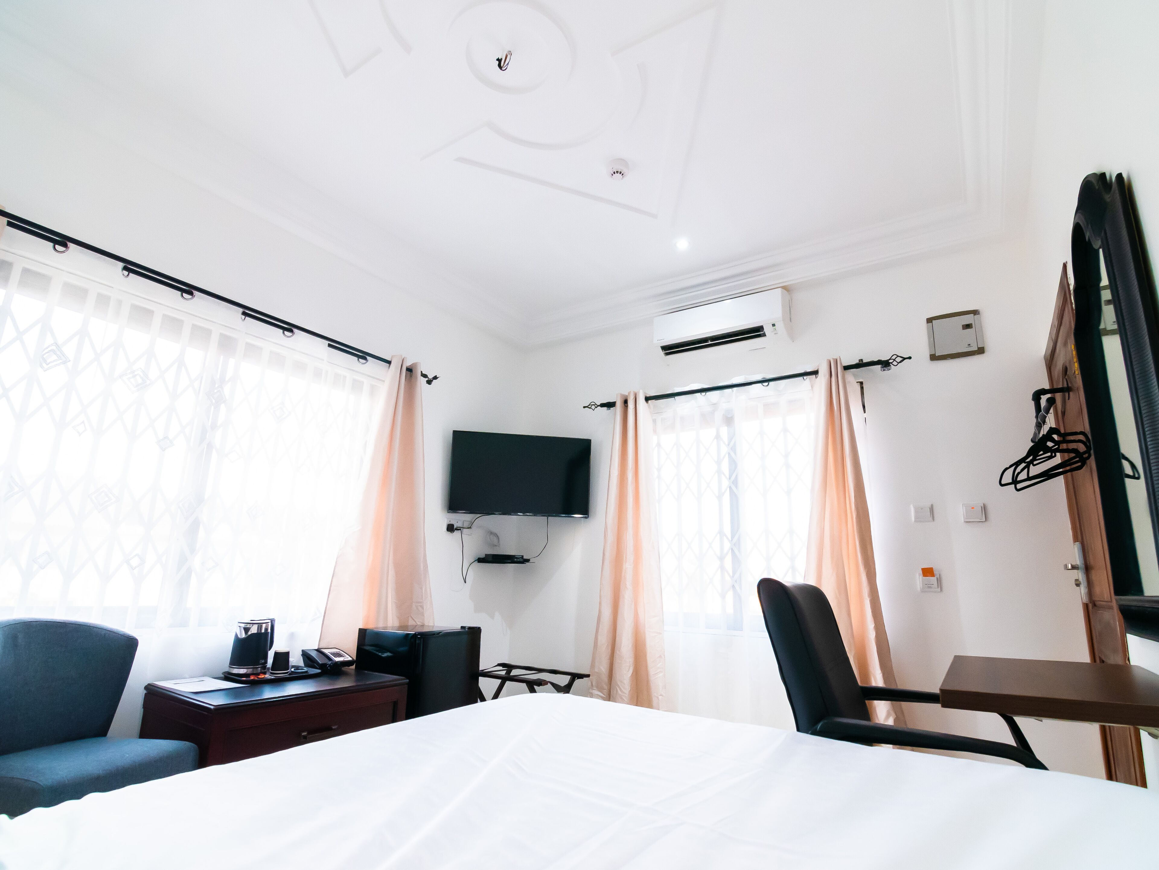 Photo - KoKo Palm Inn LTD