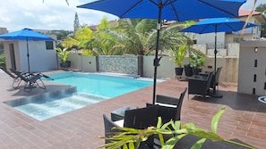 Outdoor pool, open 10:00 AM to 11:00 PM, pool umbrellas - KoKo Palm Inn (Accra)