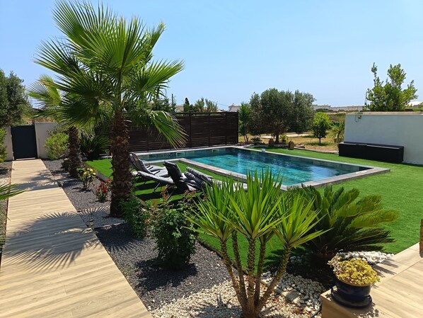 Alberca al aire libre 