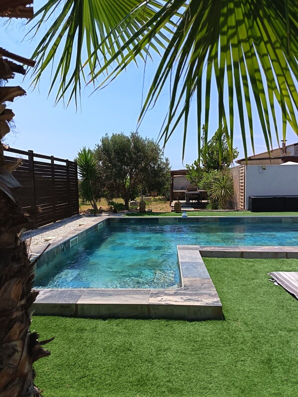Piscine extérieure