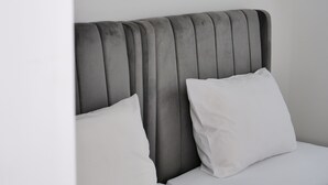 Basic Twin Room | WiFi (free) - Evsenn Hotel (Reutlingen)
