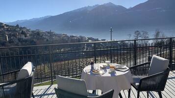 Petit déjeuner buffet compris tous les jours