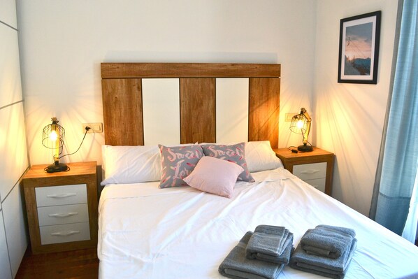 1 bedroom, iron/ironing board, free WiFi