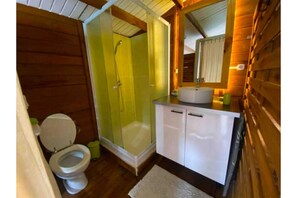 Towels, toilet paper