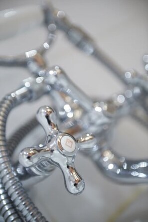 Interior detail - Ap. Schöberle, Aprtments 'gutshof Brandis' (Lana)