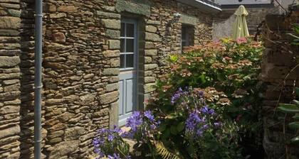 Groix Locmaria, charming house a few steps from the beach