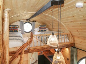 Interior - Erme (Plymouth)