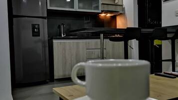 Full-size fridge, microwave, blender, griddle