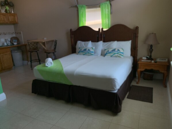 Room - Cozy quiet place to stay! (Lovehill Andros)