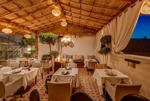 Ristorazione all'aperto