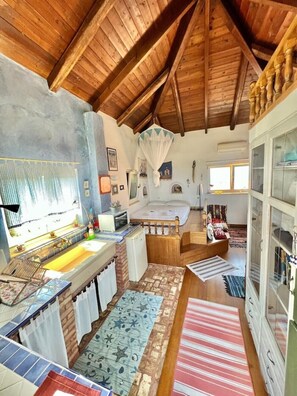 1 bedroom, bed sheets - Beautiful calm rooftop studio with stunning views (CHANIA)