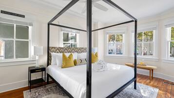3 bedrooms, iron/ironing board, WiFi