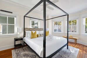 3 habitaciones, tabla de planchar con plancha y wifi 