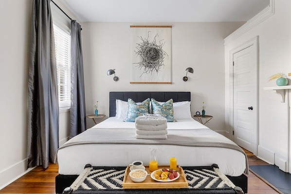 1 habitación, tabla de planchar con plancha y internet 