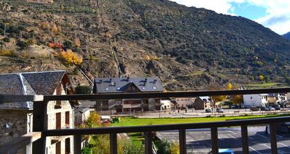 Family and central apartment