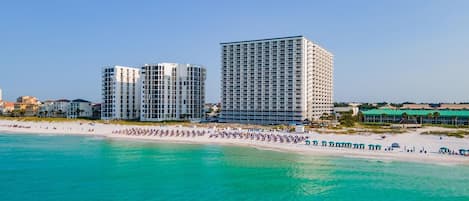 Condo, 1 quarto | Praia | Na praia