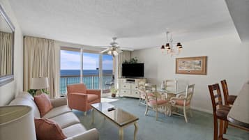 Apartment, 1 Schlafzimmer | Wohnbereich | Smart-TV, Streaming-Dienste