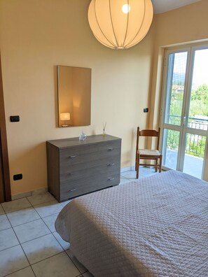 3 chambres, Wi-Fi gratuit, draps fournis