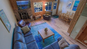 Condo, 4 Bedrooms | Living area