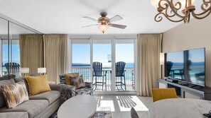 Condo, 1 habitación | Área de sala de estar | Smart TV y servicios de streaming 