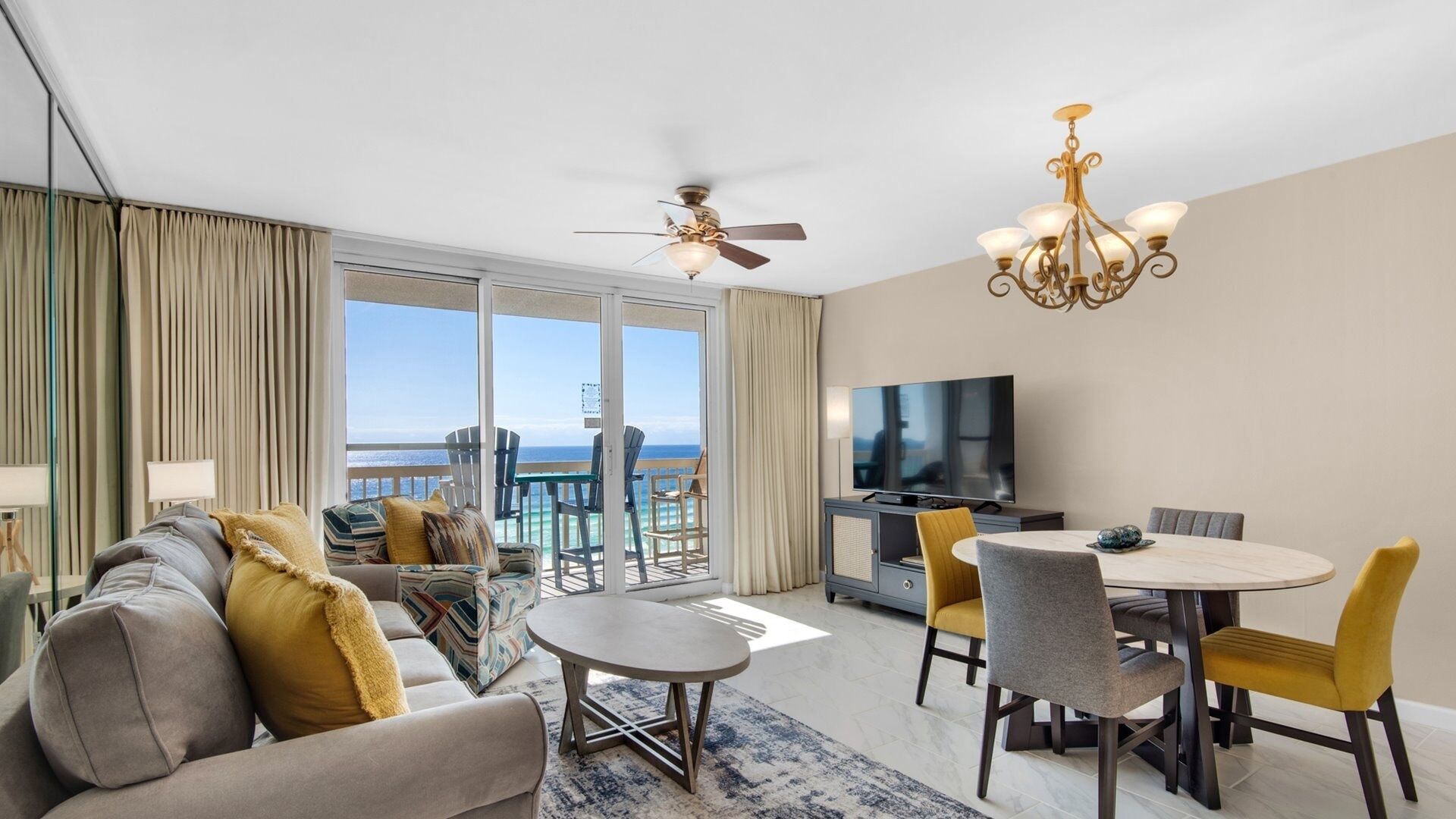 Apartamento, 1 habitación | Zona de estar | Una Smart TV, servicios de streaming