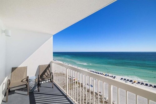 Pelican Beach 1110 1 Bedroom Condo by Pelican Beach Management