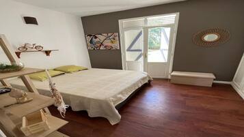 1 habitación, ropa de cama hipoalergénica y decoración personalizada